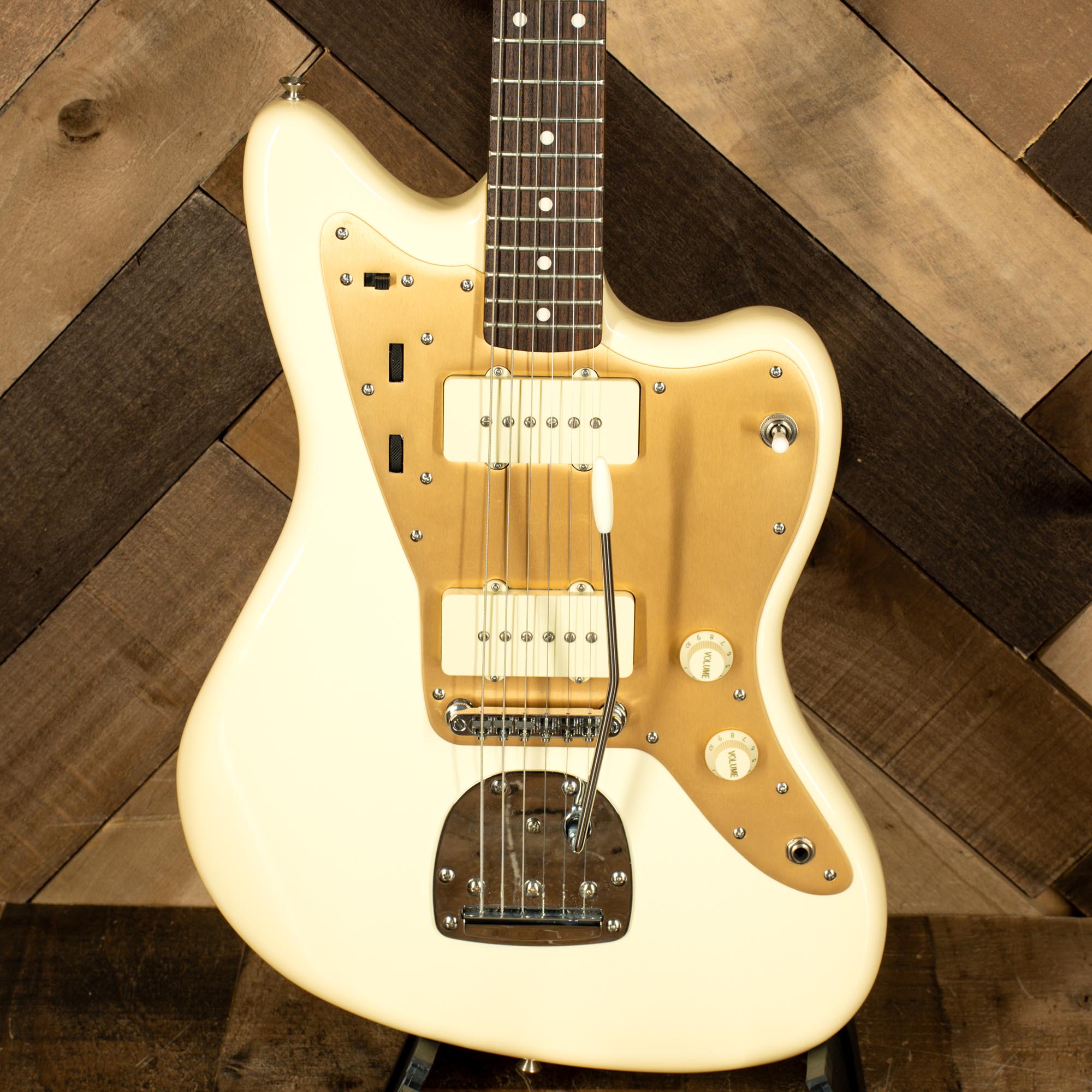 Squier 2017 J Mascis Jazzmaster, Vintage White - Used – Russo Music