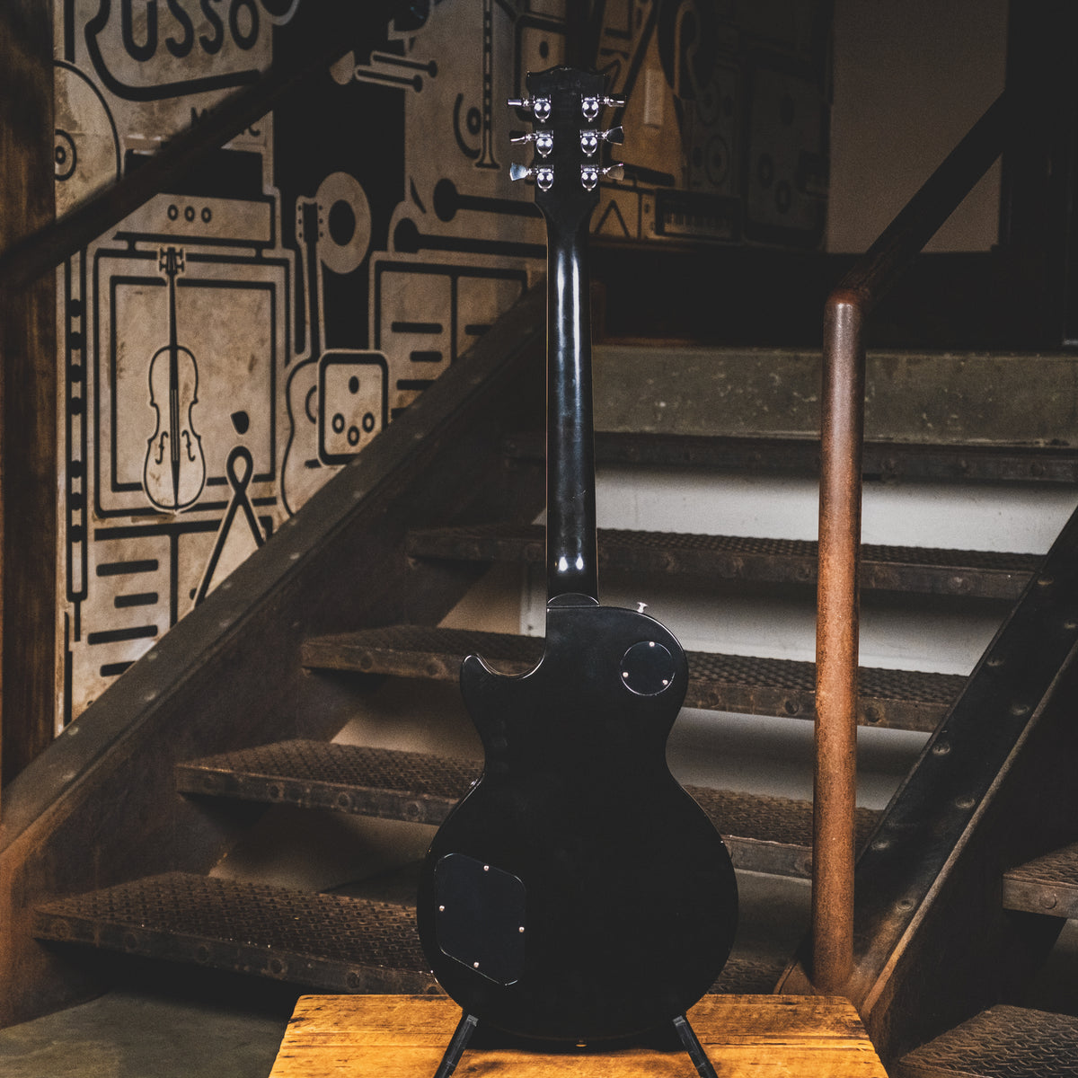 Gibson 2011 Les Paul Traditional Ebony With OHSC - Used