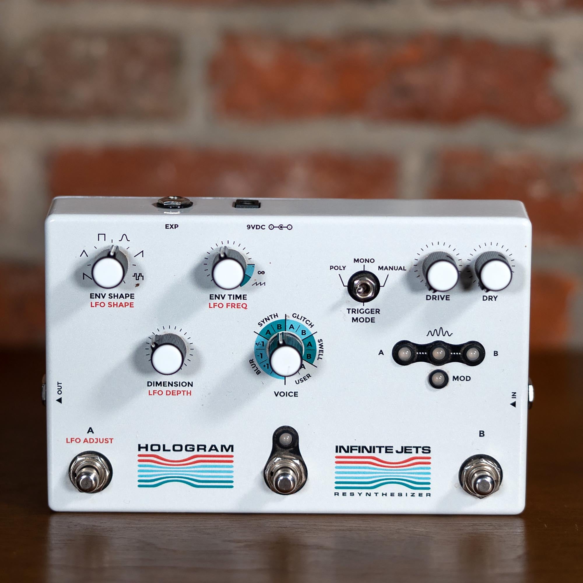 Hologram Infinite Jets Multi-Voice Synth