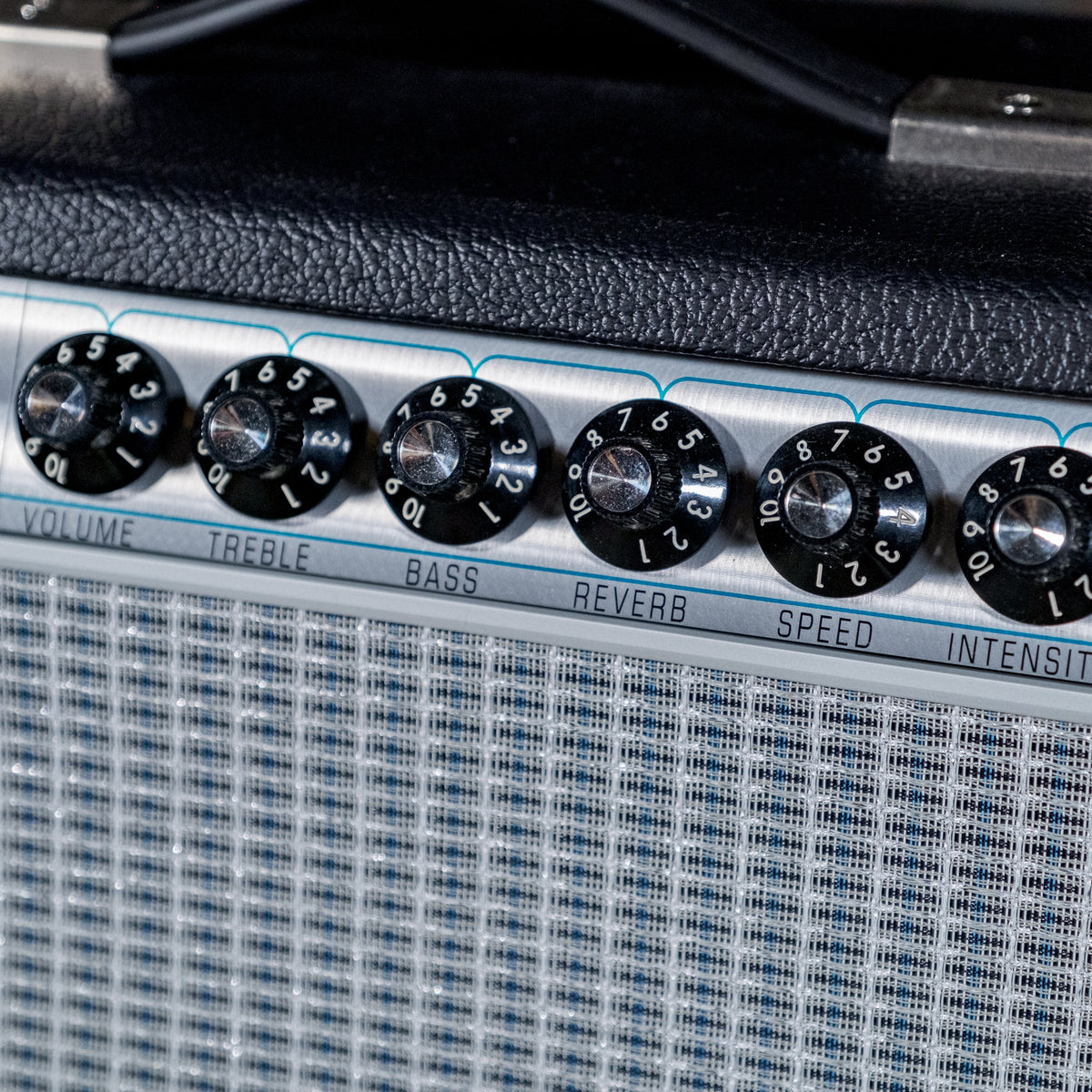 Fender '68 Deluxe Reverb With Cover - Used
