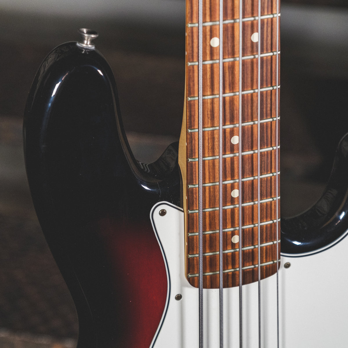 Fender 2020 Player V Jazz Bass, 3 Tone Sunburst - Used