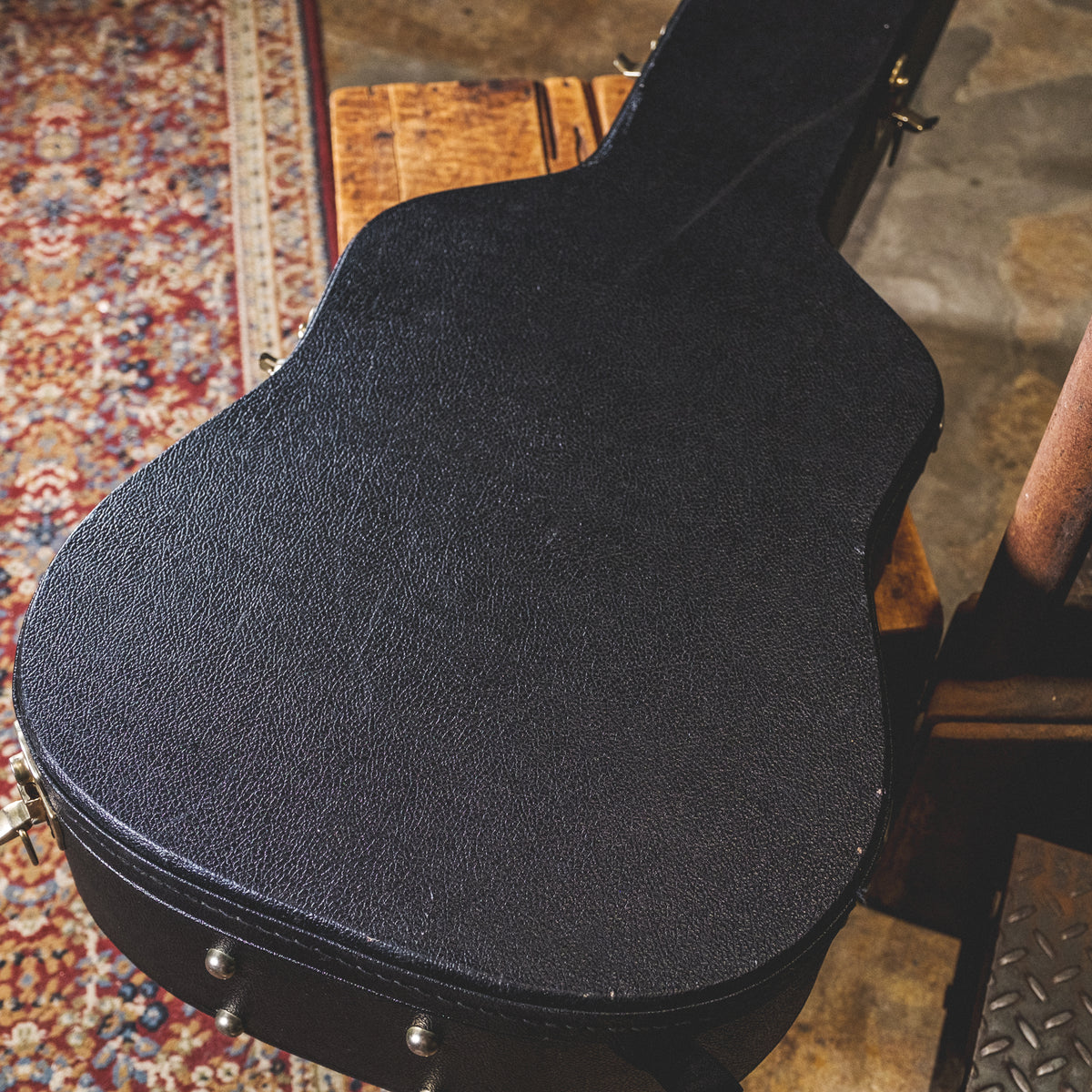 Martin 2001 B-1 Natural With OHSC - Used