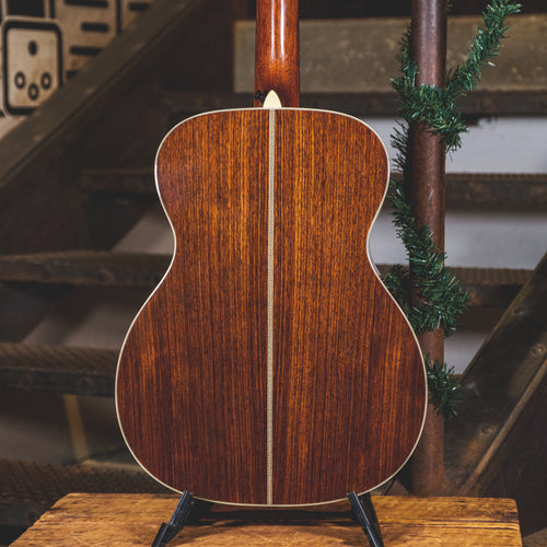 Martin 2003 000-28 Norman Blake With OHSC - Used