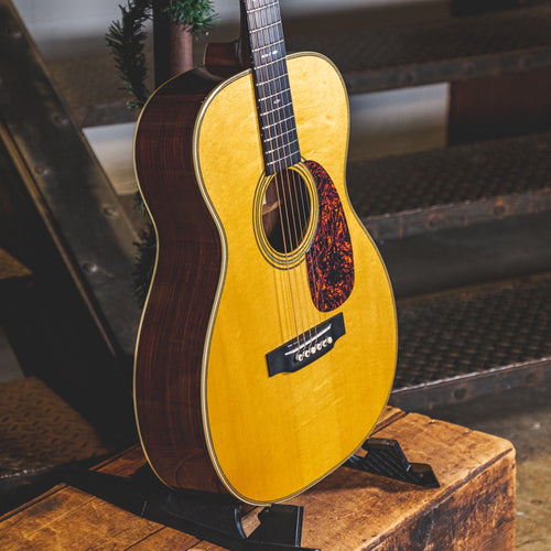 Martin 2003 000-28 Norman Blake With OHSC - Used