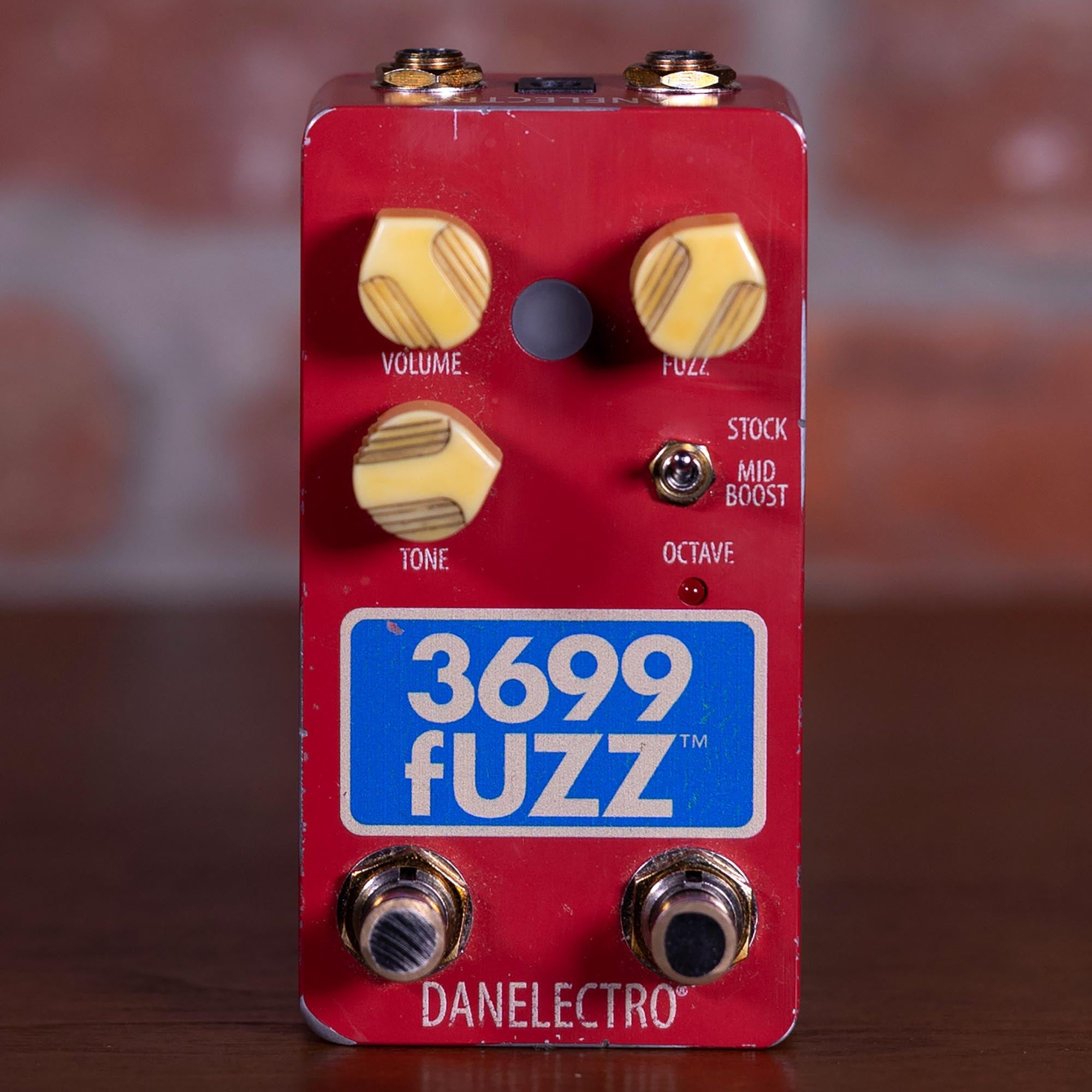 danelectro fuzz pedal Danelectro 3699 Fuzz