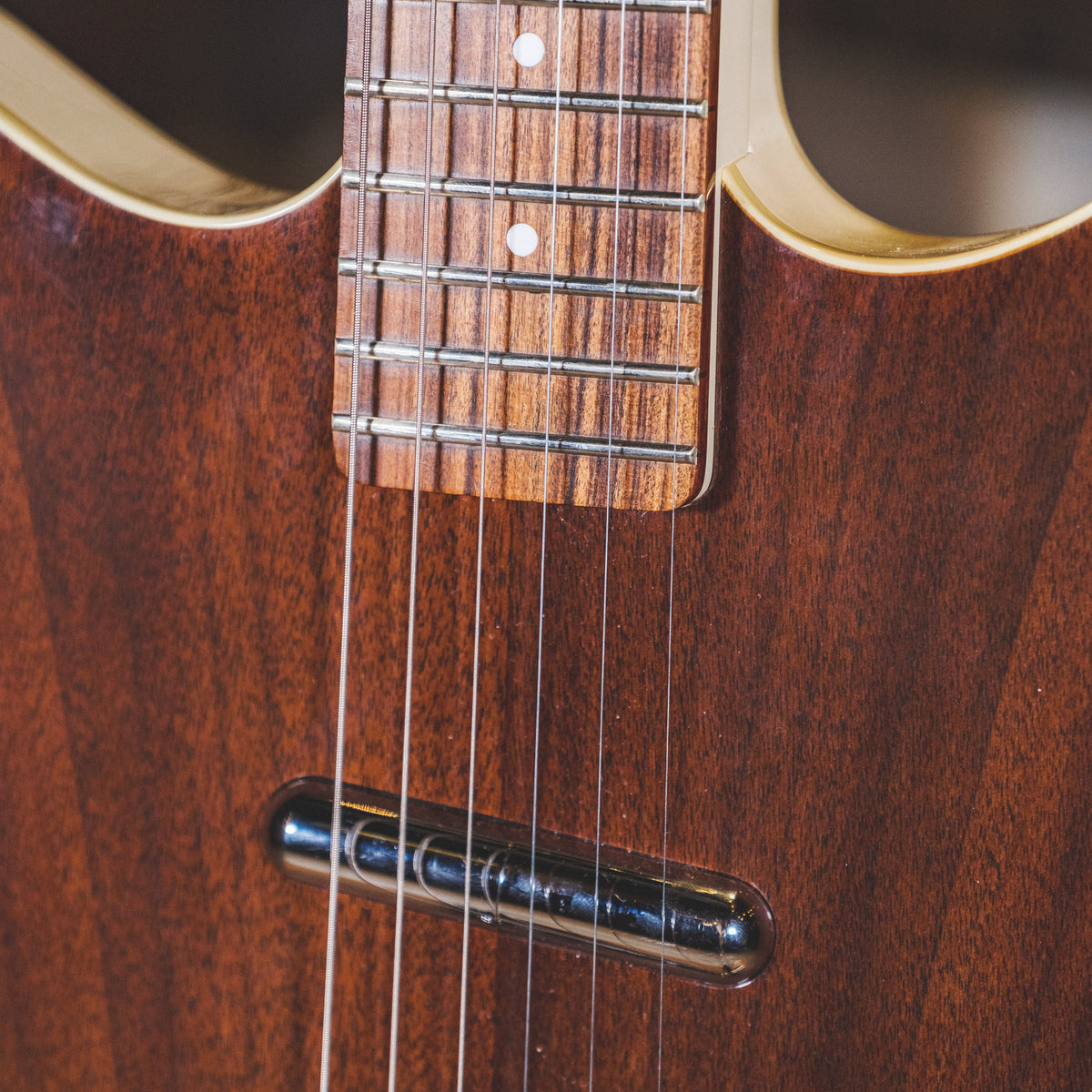 Danelectro D59 Divine Dark Walnut With Gig Bag - Used