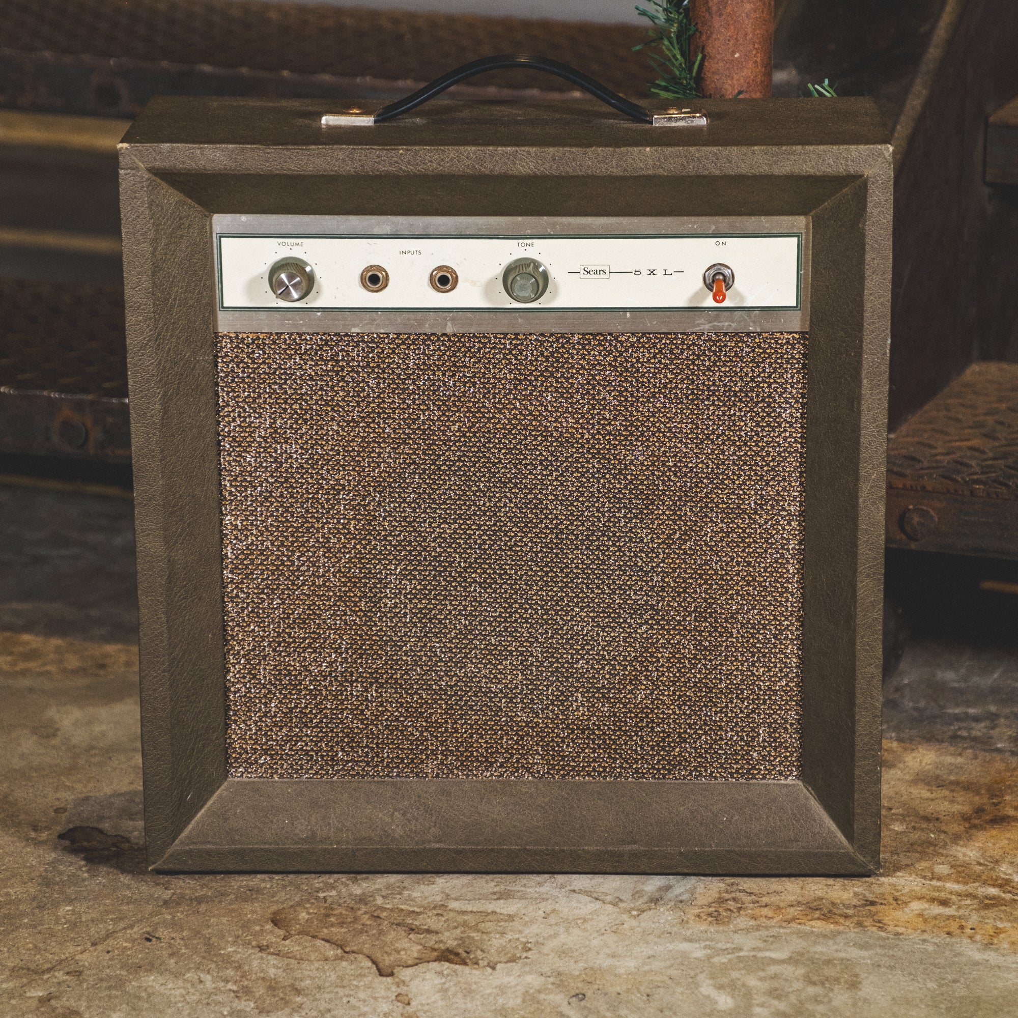 Silvertone 1960s Vintage Sears 5XL Tube Combo Used
