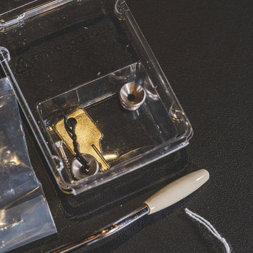 Fender 2012 American Vintage '62 Stratocaster, Olympic White With HSC - Used