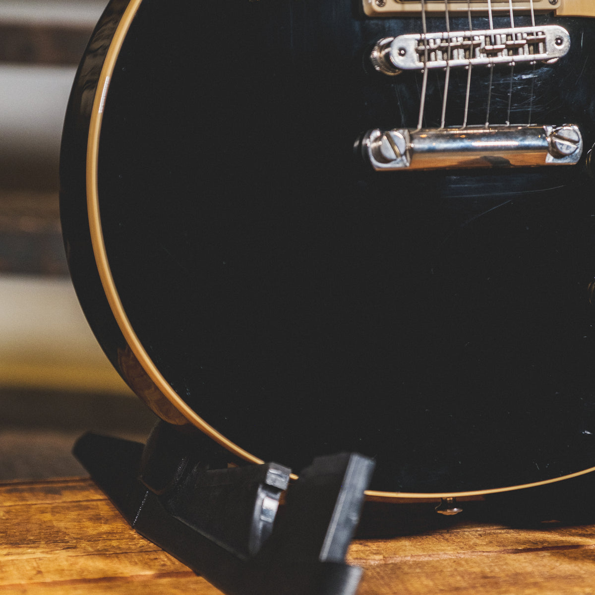 Gibson 2005 Les Paul Standard 50s Neck Ebony With OHSC - Used