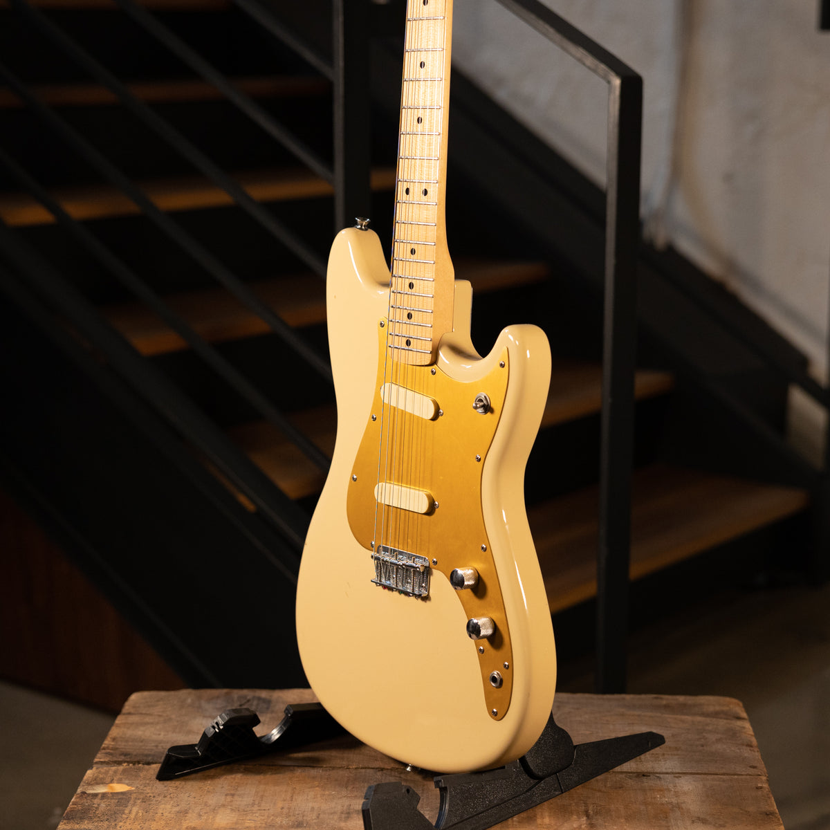 Squier 2008 Classic Vibe Duo-Sonic, Desert Sand With Case - Used