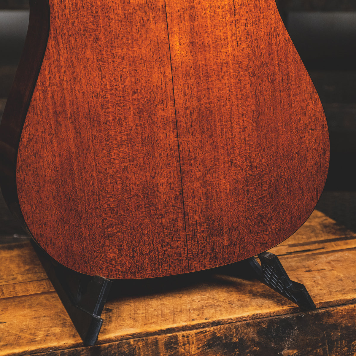 Martin 2018 D-18E With OHSC - Used