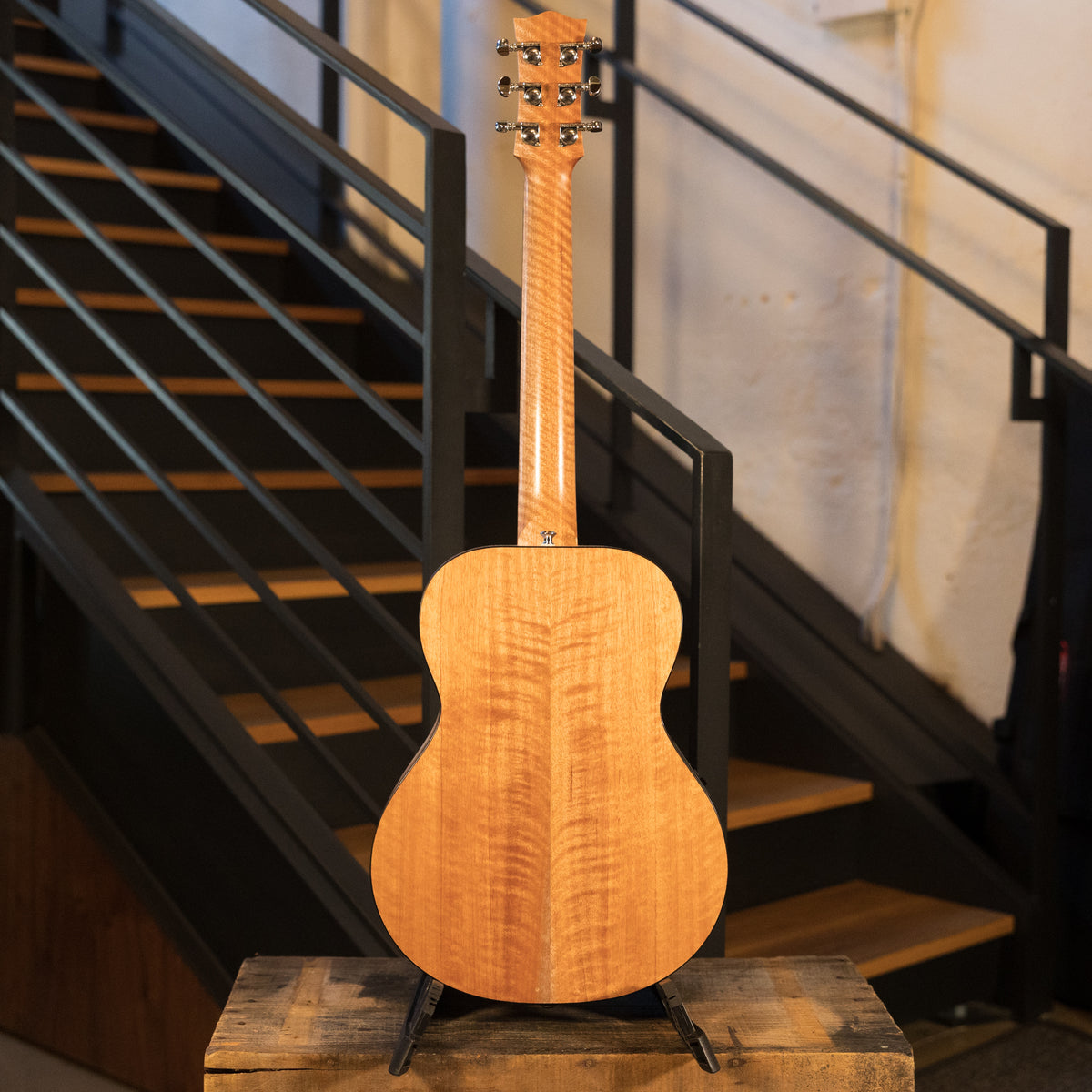 Maton 2020 Mini EM-6 Acoustic Guitar, Natural With OHSC - Used