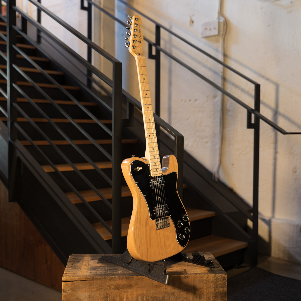 Fender 2018 American Professional Telecaster Electric Guitar Deluxe Shawbucker Natural With OHSC - Used