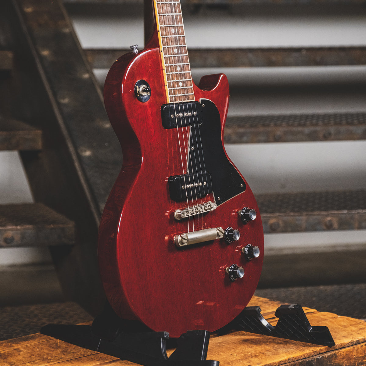 Gibson 1996 Les Paul Special Electric Guitar Cherry With OGB - Used