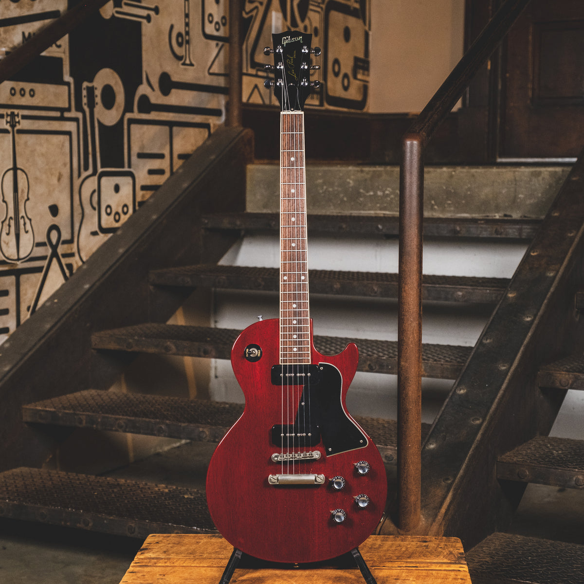 Gibson 1996 Les Paul Special Electric Guitar Cherry With OGB - Used