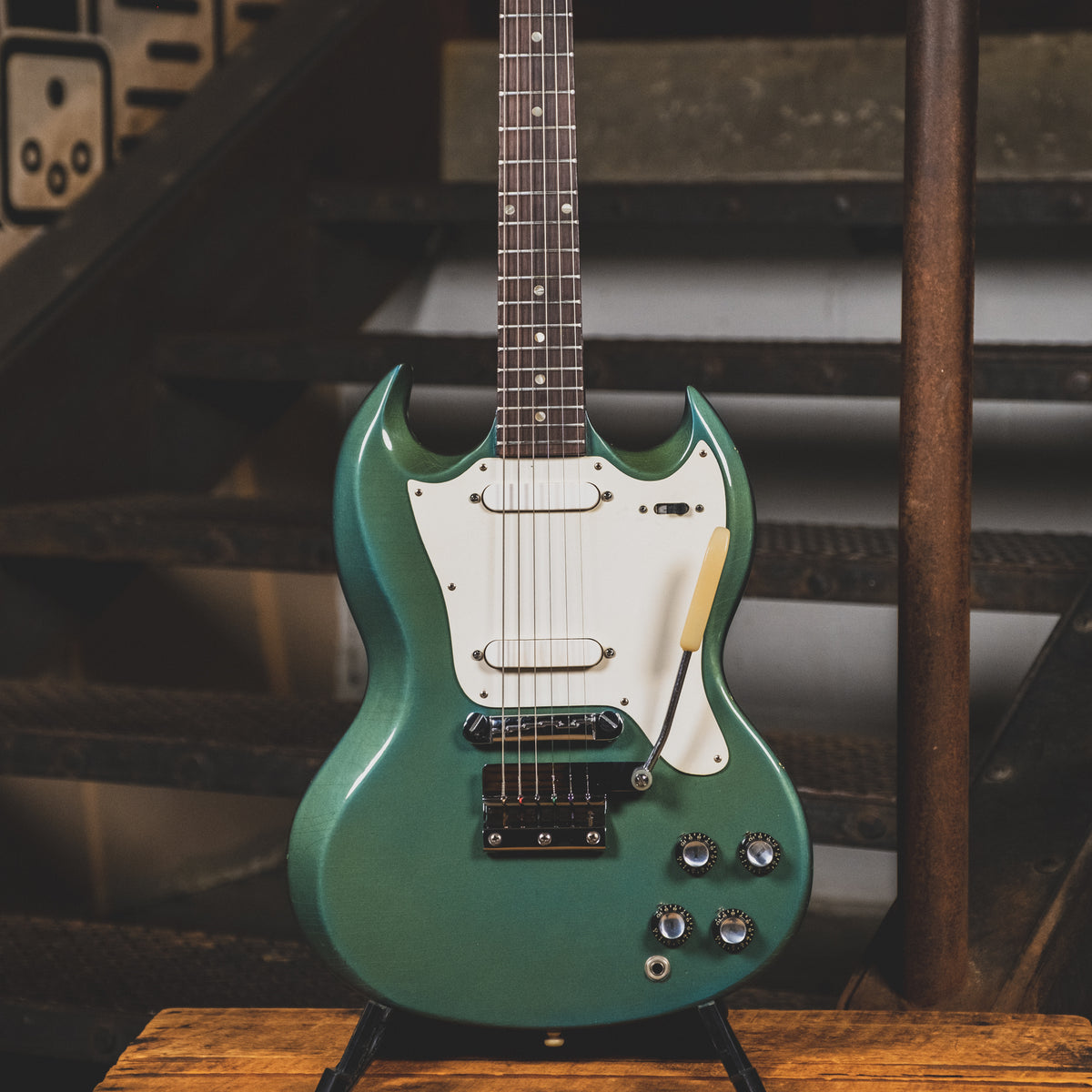Gibson 1966-1967 Melody Maker D Electric Guitar, Pelham Blue With OHSC - Used