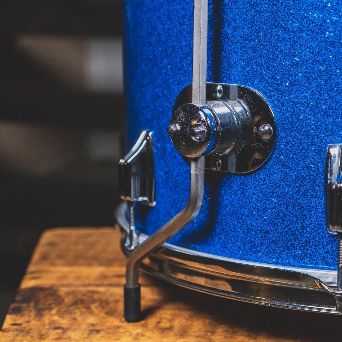 Rogers 16x18 Blue Sparkle Floor Tom - Used