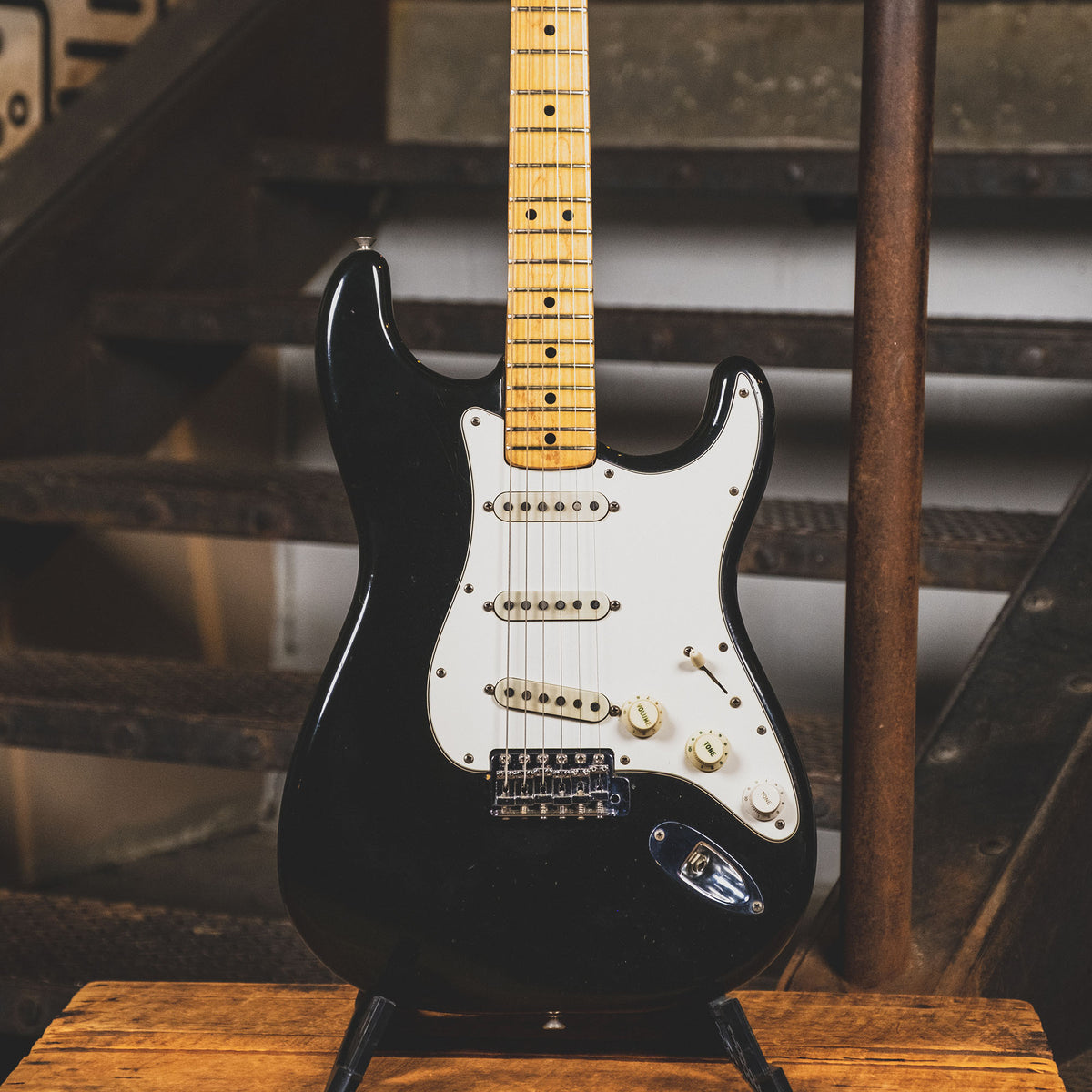 Fender 1974 Stratocaster Electric Guitar, Black With OHSC - Used