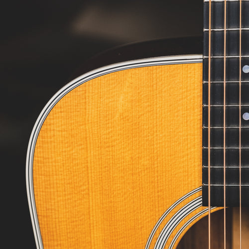 Martin 2002 D-28 Natural Acoustic Guitar With OHSC - Used