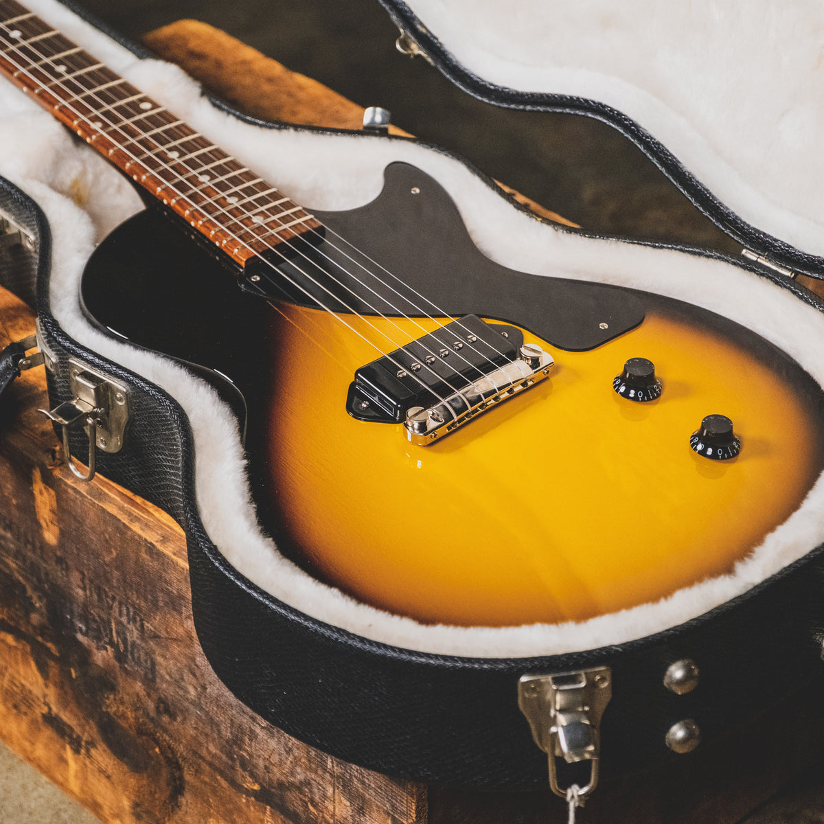 Gibson 2017 Les Paul Junior Limited Electric Guitar, Sunburst With Hard Case - Used