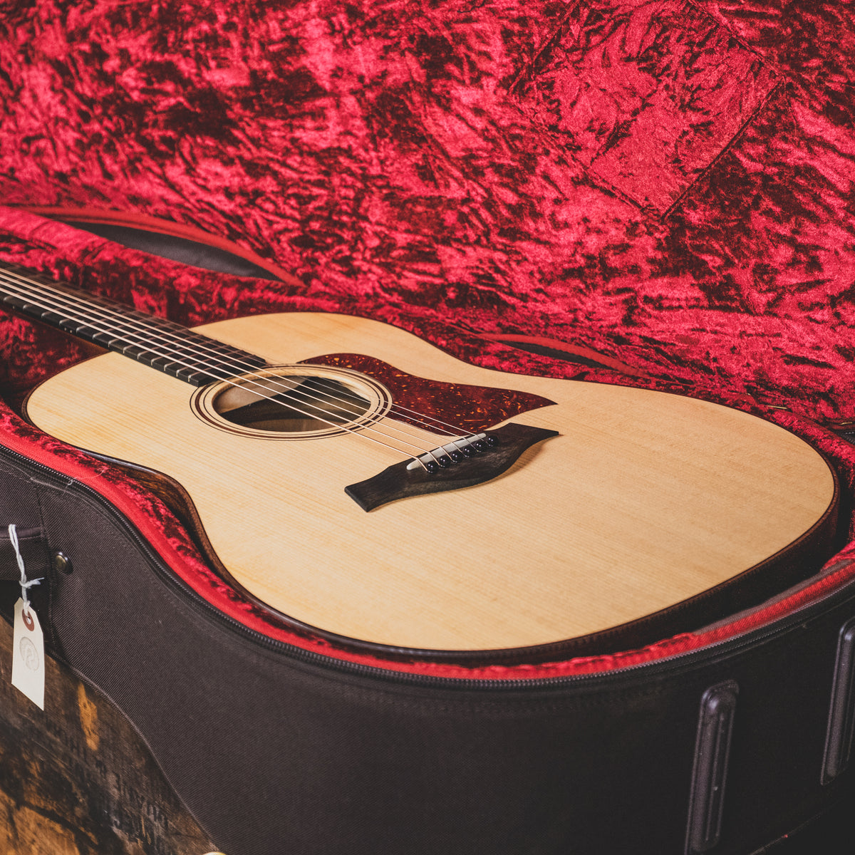 Taylor 2021 AD17E Acoustic Guitar Natural With OGB - Used