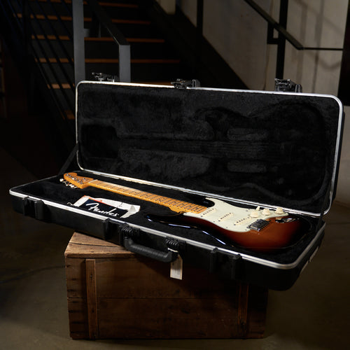 Fender 2011 American Deluxe Stratocaster Electric Guitar 2 Tone Sunburst With OHSC - Used