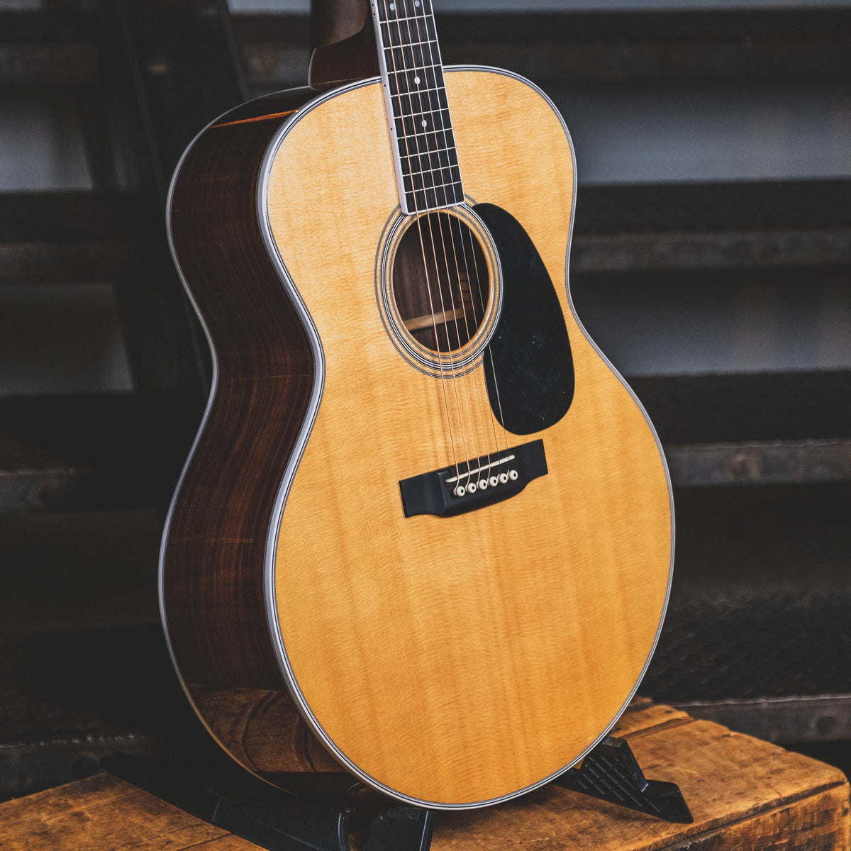 Martin 2009 J-35E Acoustic Guitar, Natural With OHSC - Used