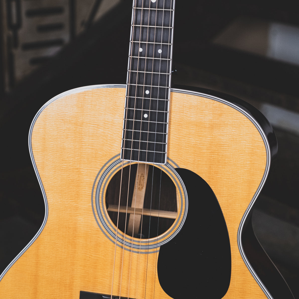 Martin 2009 J-35E Acoustic Guitar, Natural With OHSC - Used