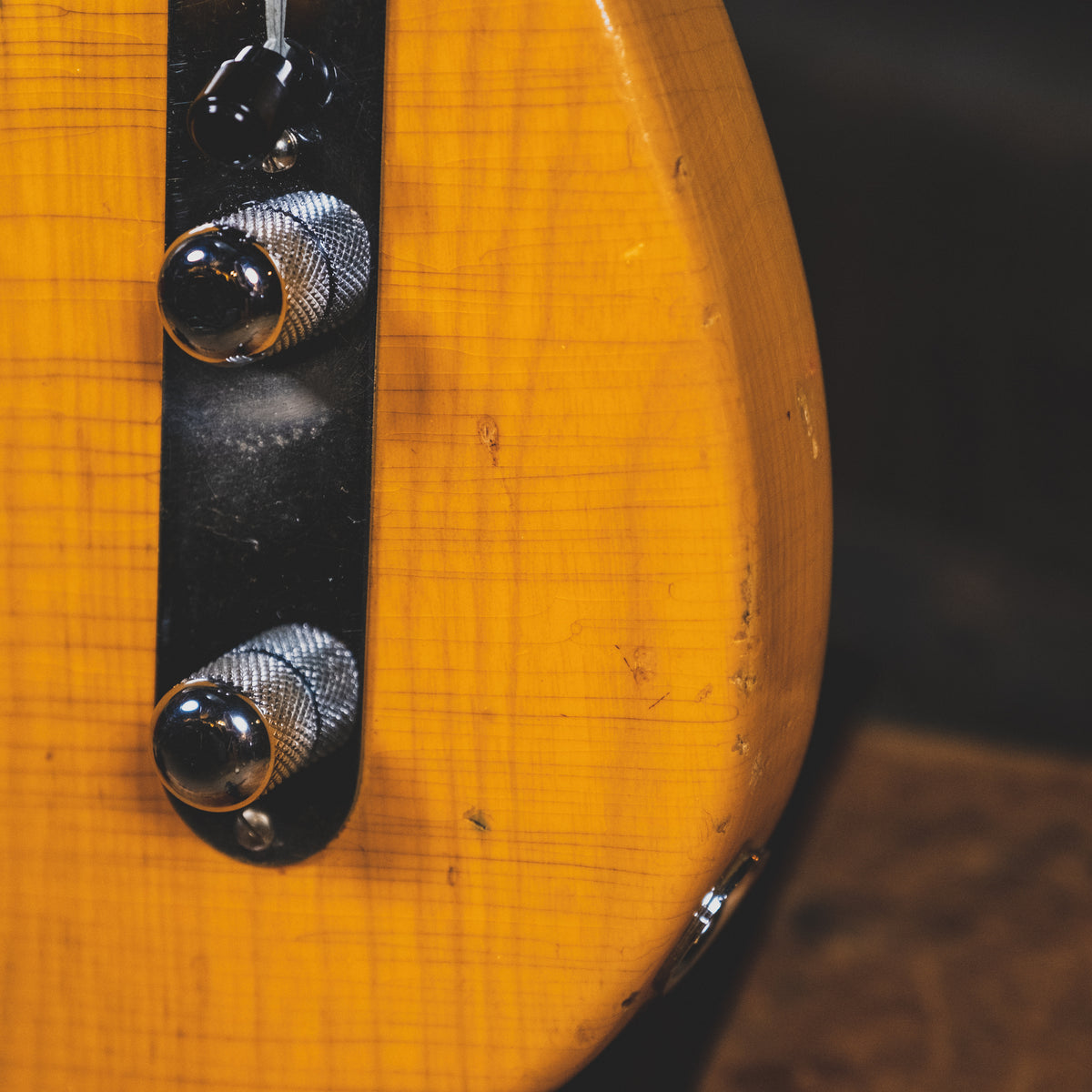 1982 Fender AVRI '52 Telecaster, Butterscotch Blonde, Fullerton w/OHSC - Used