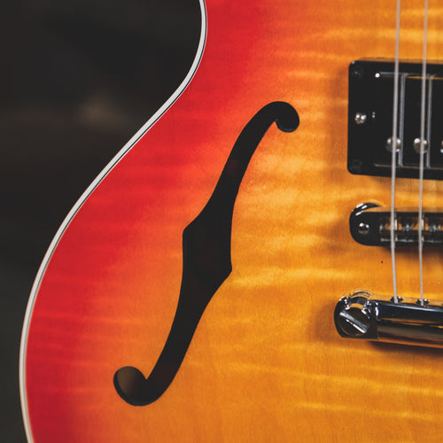 2007 Gibson ES-137 Classic, Cherry Burst, OHSC - Used Electric Guitar