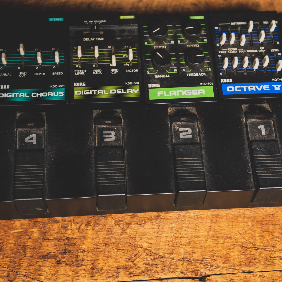 Korg 1980s PME 40X With 6 Modules - Used