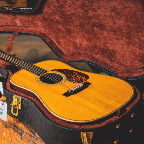 2013 Martin HD28V Spruce/Rosewood Acoustic Guitar w/OHSC - Used