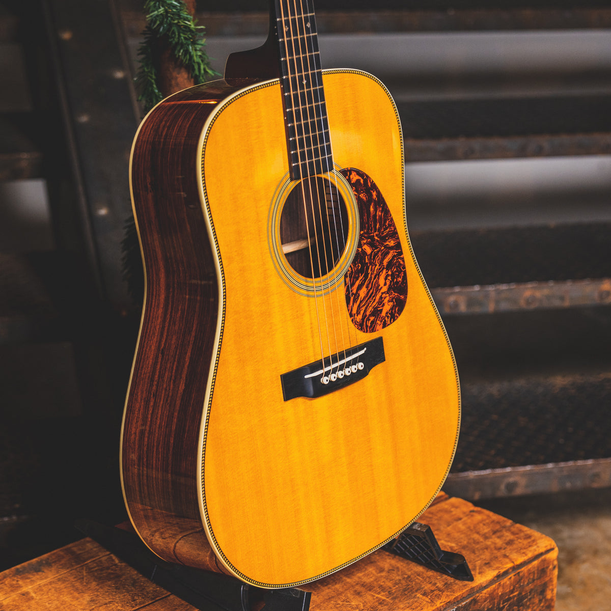 2013 Martin HD28V Spruce/Rosewood Acoustic Guitar w/OHSC - Used