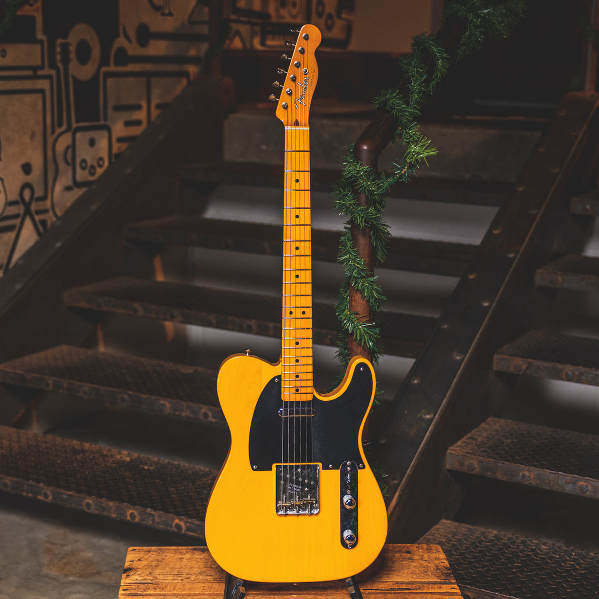 2012 Fender AVRI '52 Telecaster, Butterscotch Blonde w/ OHSC - Used