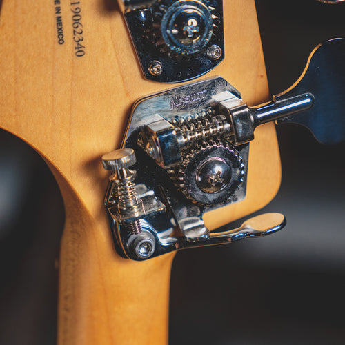 2019 Fender Player Jazz Bass, Sunburst with Hard Case - Used