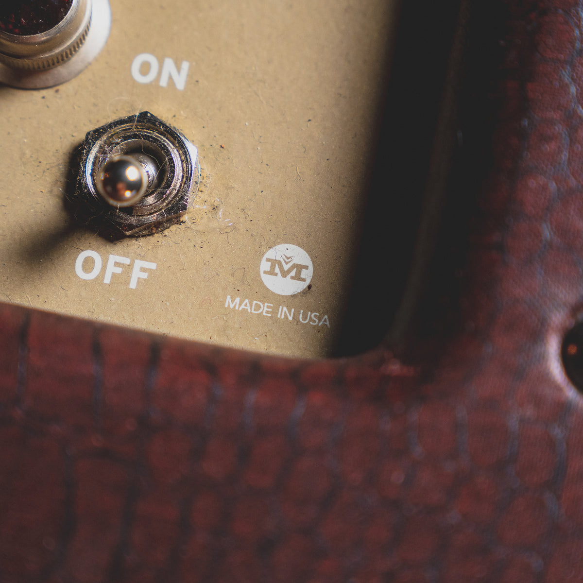 Magnatone 2012 Varsity Cathedral Combo Amplifier, Burgundy - Used