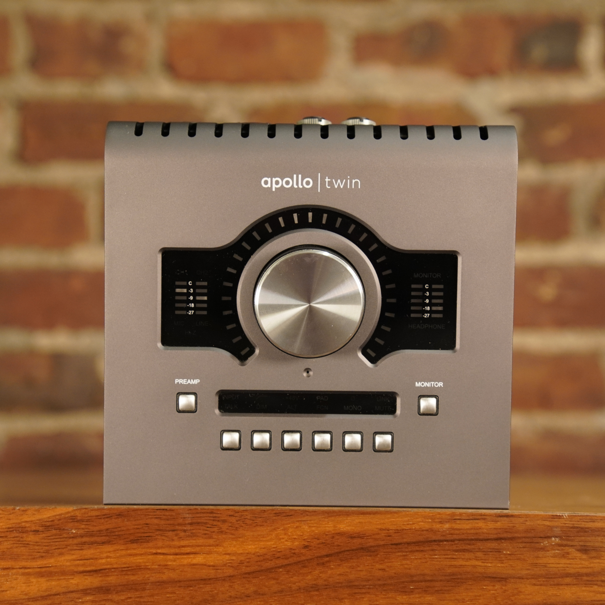 Apollo Twin MK2 solo 中古品 Universal Audio Apollo Twin MKII Solo With Cables - Used
