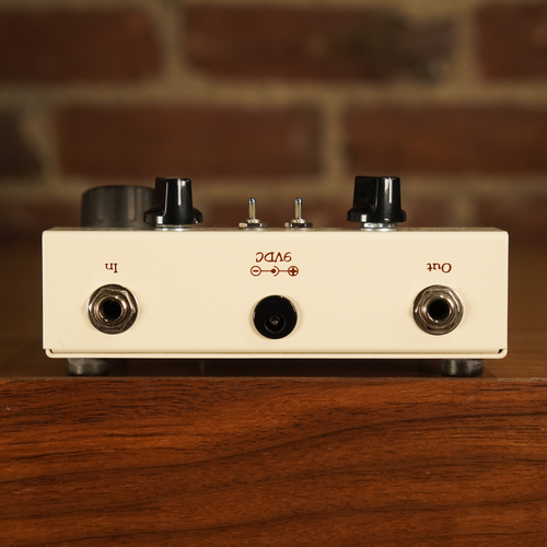 Fulltone 2010 Mini Deja Vibe Effect Pedal With Box - Used