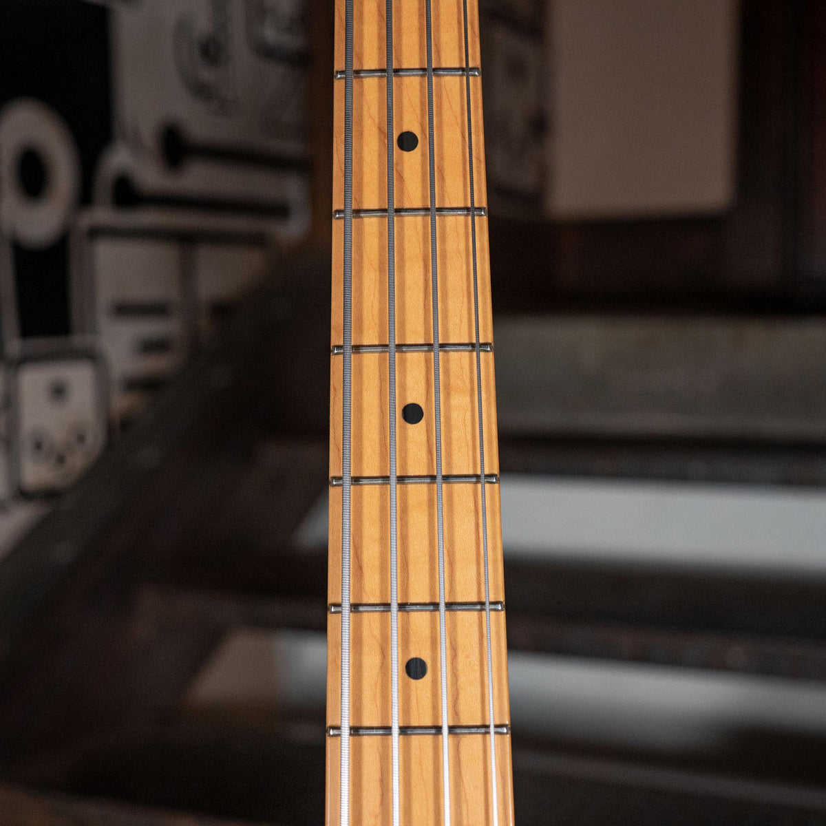 Fender 1998 American Standard Precision Bass 3 Tone Sunburst With OHSC