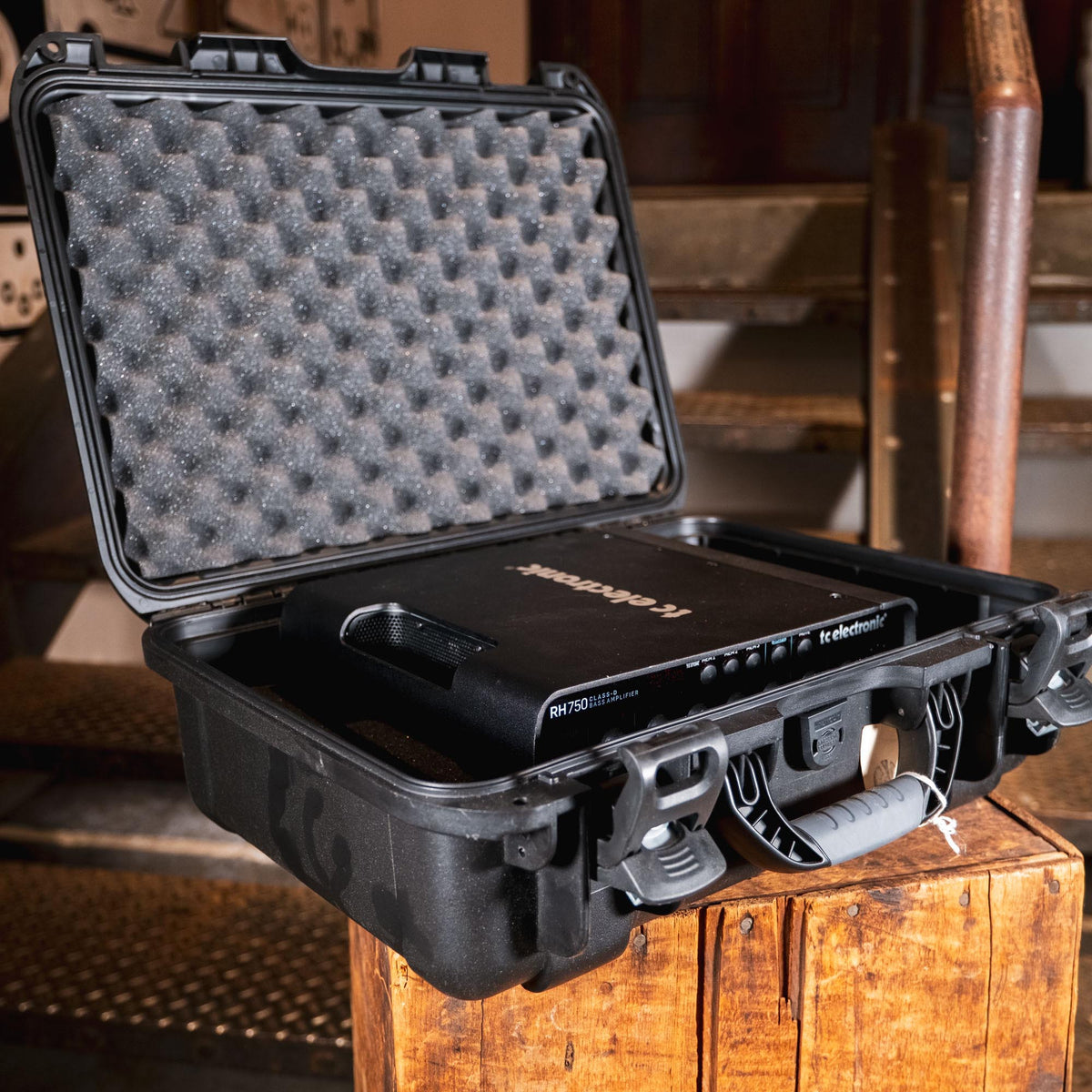 TC Electronic RH 750 Head With Pelican Style Case - Used
