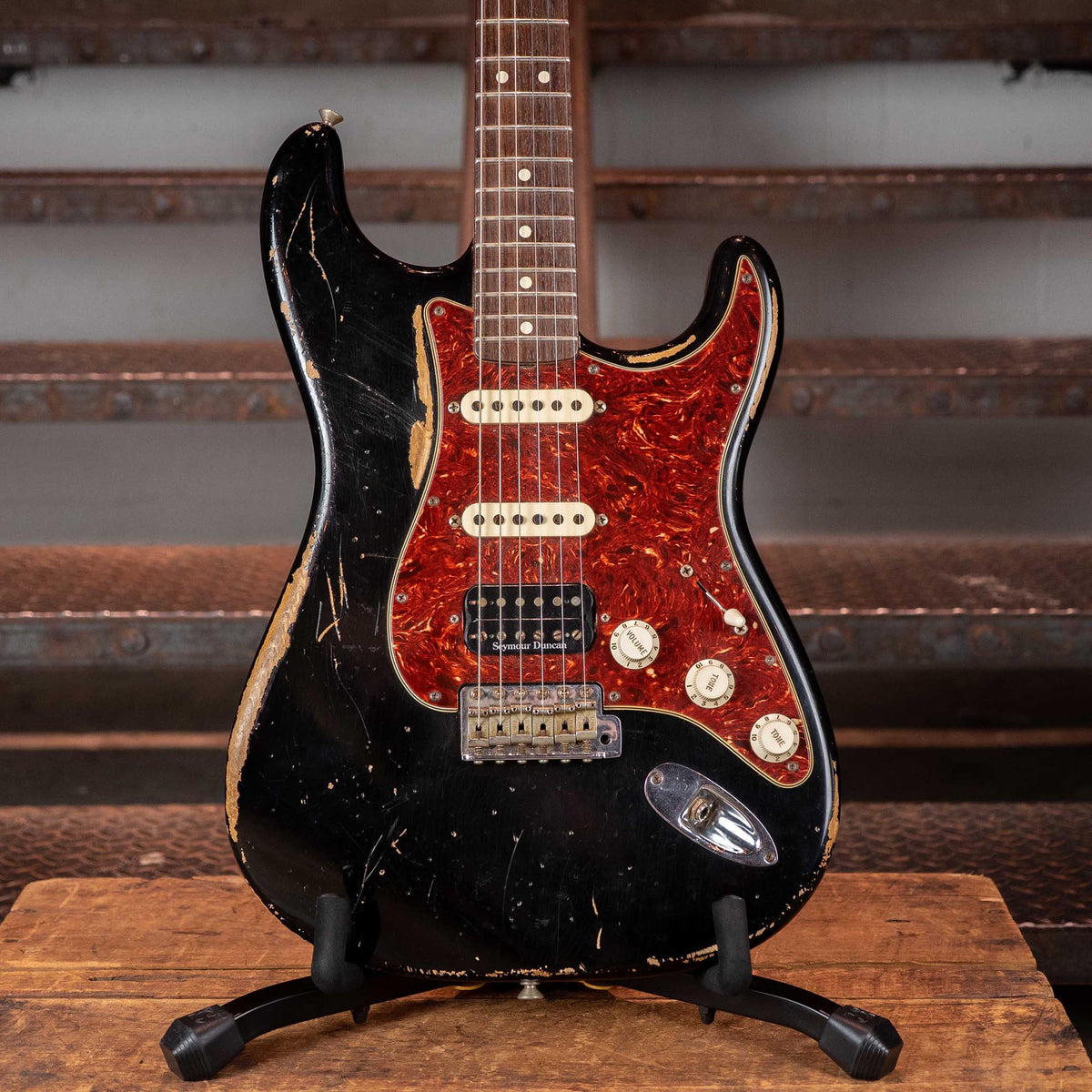 Fender Custom Shop 2012 Limited '63 Strat Relic Black With OHSC - Used