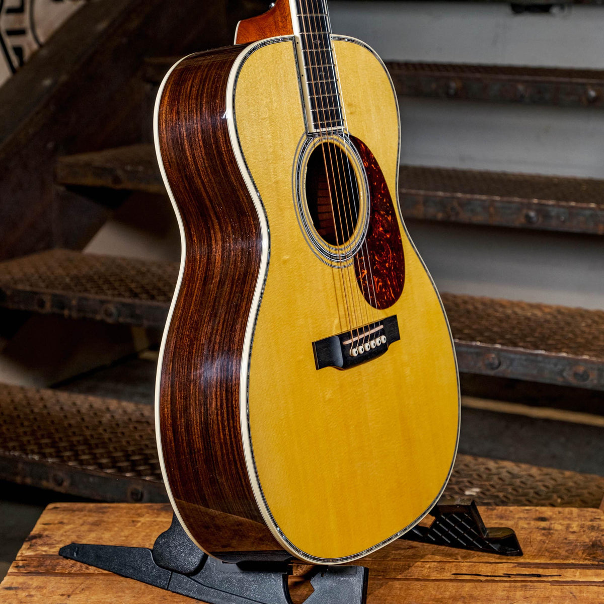 Martin 2018 000-42 With LR Baggs Anthem & OHSC - Used