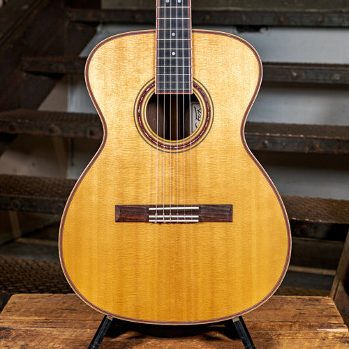 Charles Fox 1999 Sierra Nylon 000 Brazilian With OHSC - Used