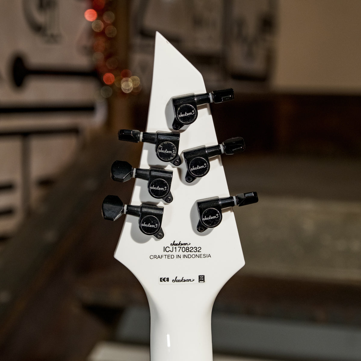 Jackson X-Series Slathxmg (M) 3-6 Soloist White - Used