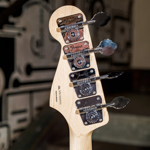 Fender 2015 Classic 70s Jazz Bass 3-Tone Sunburst With Gig Bag - Used