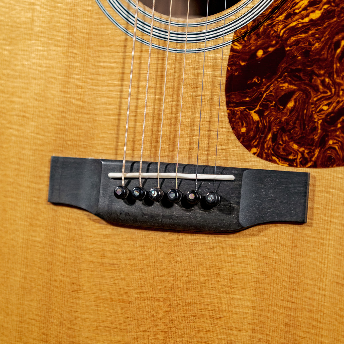 Martin 2013 HD-28 With OHSC - Used