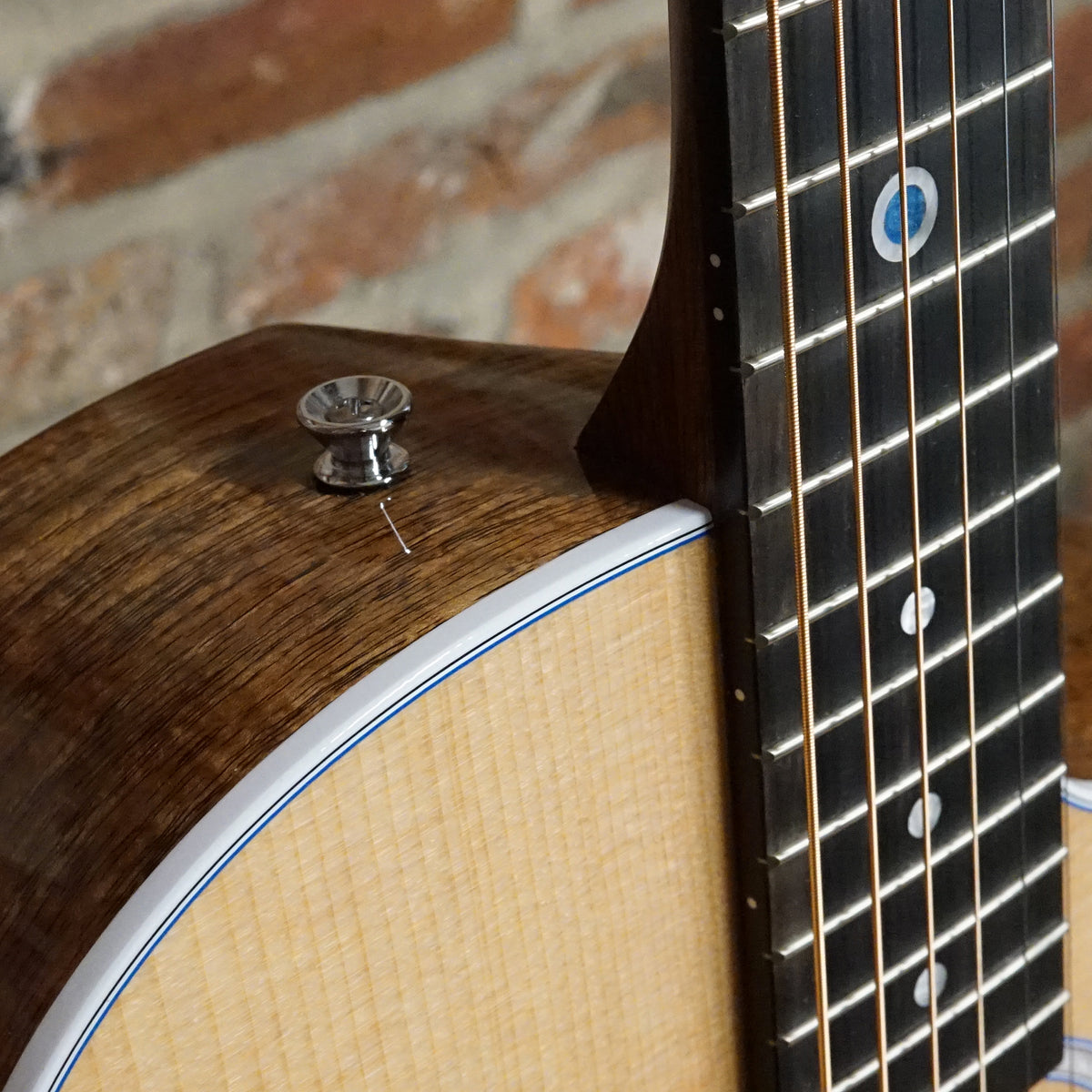Martin 2020 SC13E, Natural With Bag - Used