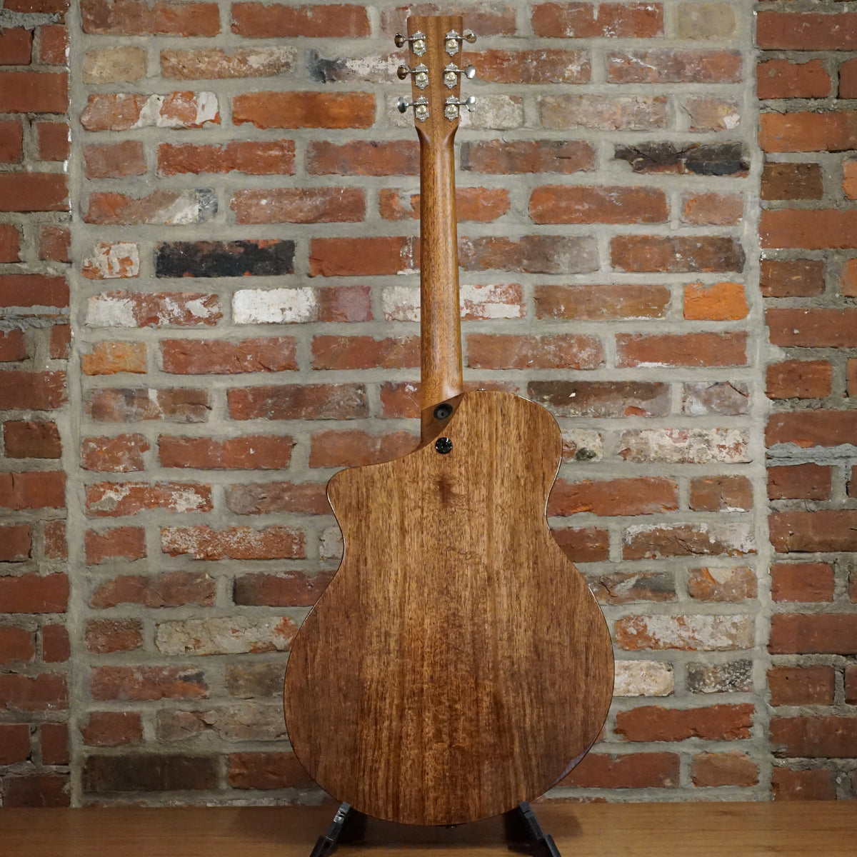 Martin 2020 SC13E, Natural With Bag - Used