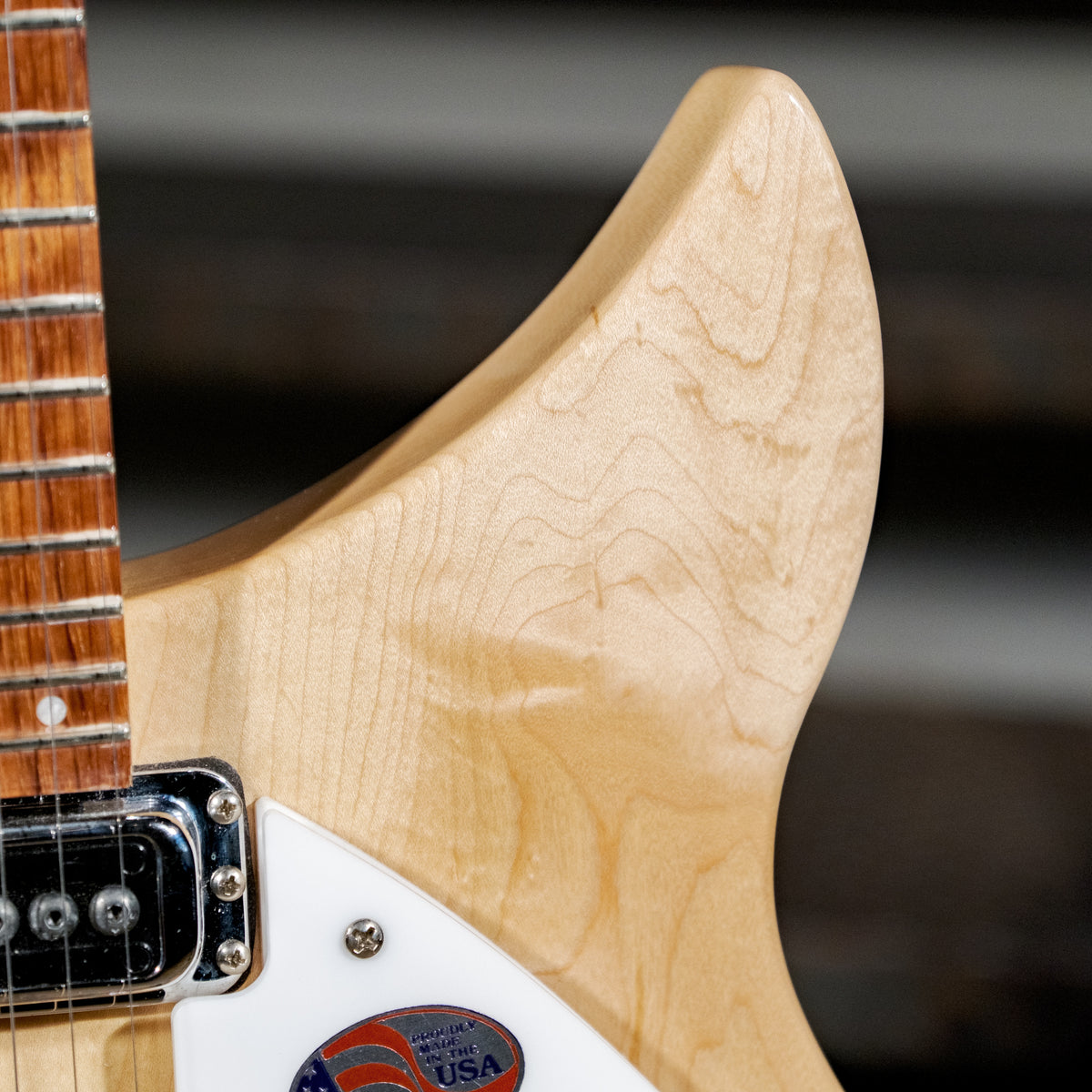 Rickenbacker 2016 330 Natural With OHSC - Used