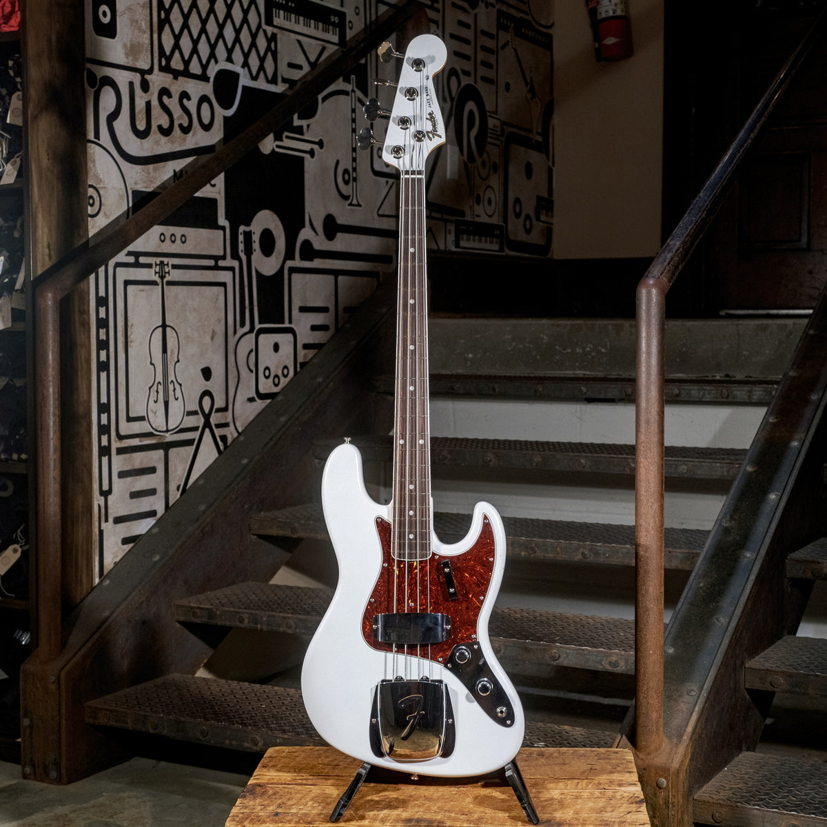 Fender 2020 60th Anniversary Jazz Bass Arctic Pearl With OHSC - Used